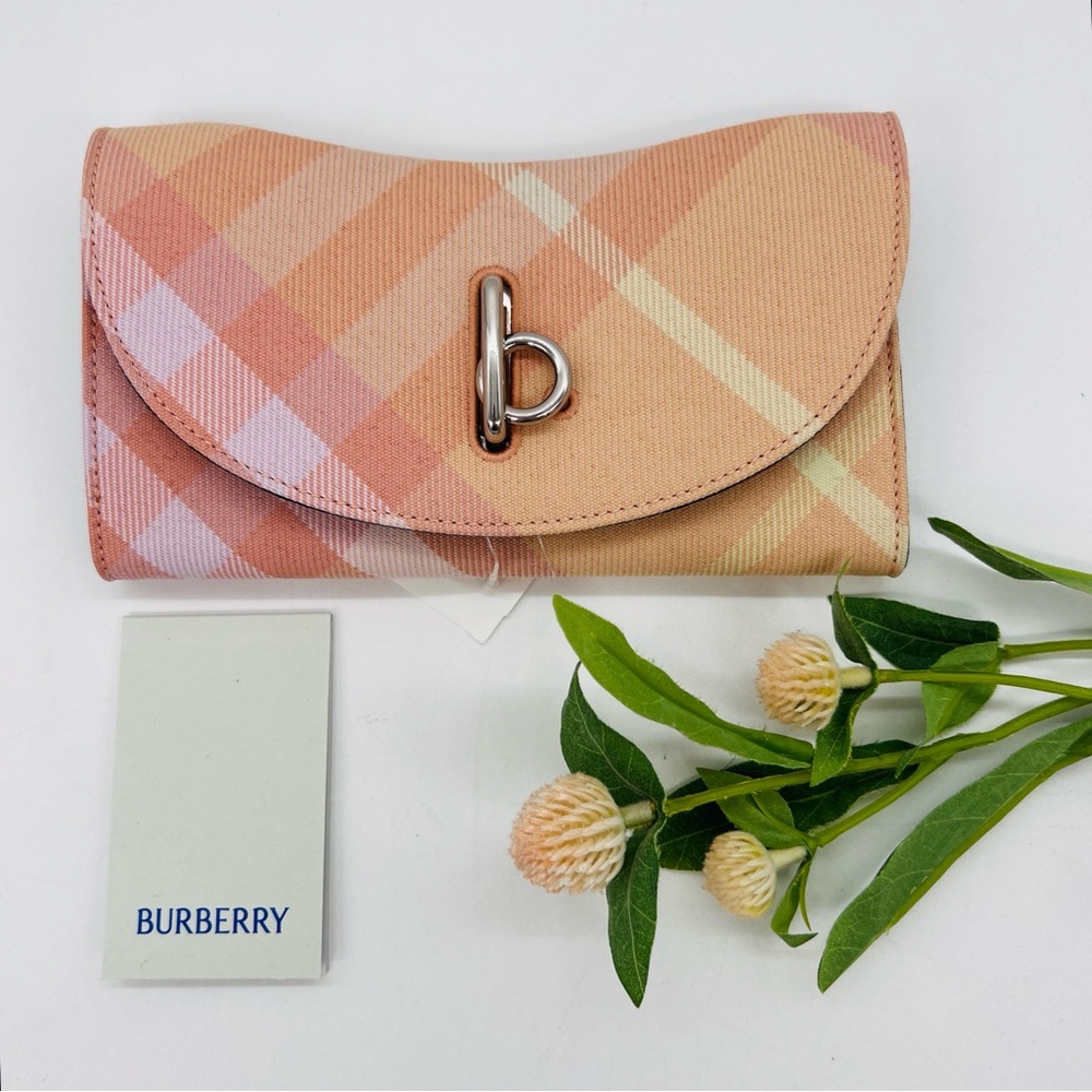 Burberry Rocking Horse Check Continental Wallet Peach Silver